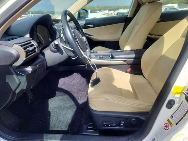 2014 LEXUS IS 250 — DENT