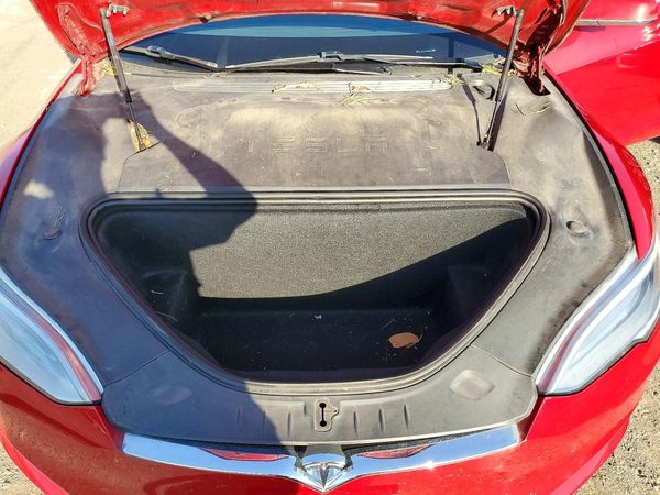2020 TESLA MODEL S — Engine bay