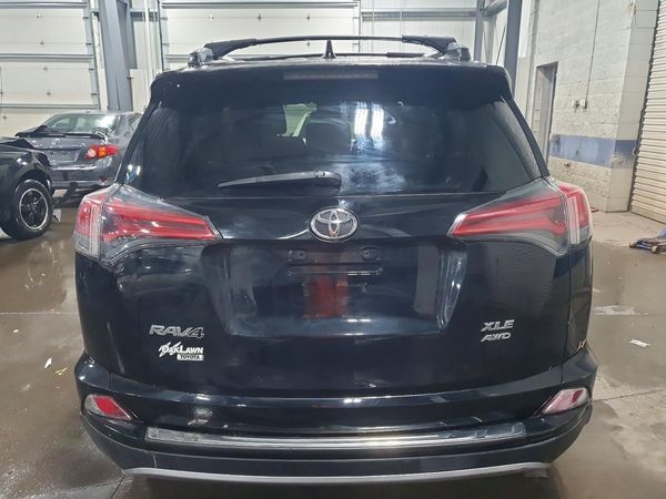 2017 TOYOTA RAV4