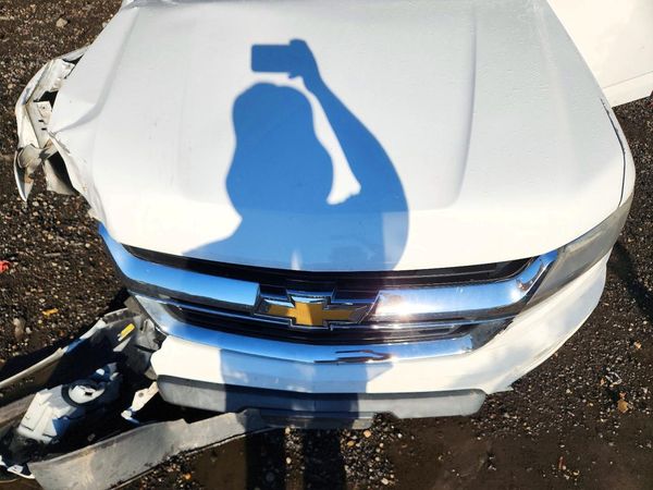 2016 CHEVROLET COLORADO Work Truck — Engine bay