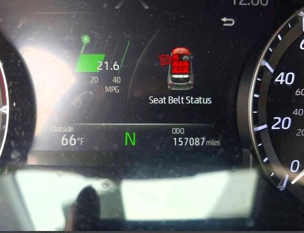 2021 TOYOTA HIGHLANDER XLE Nav