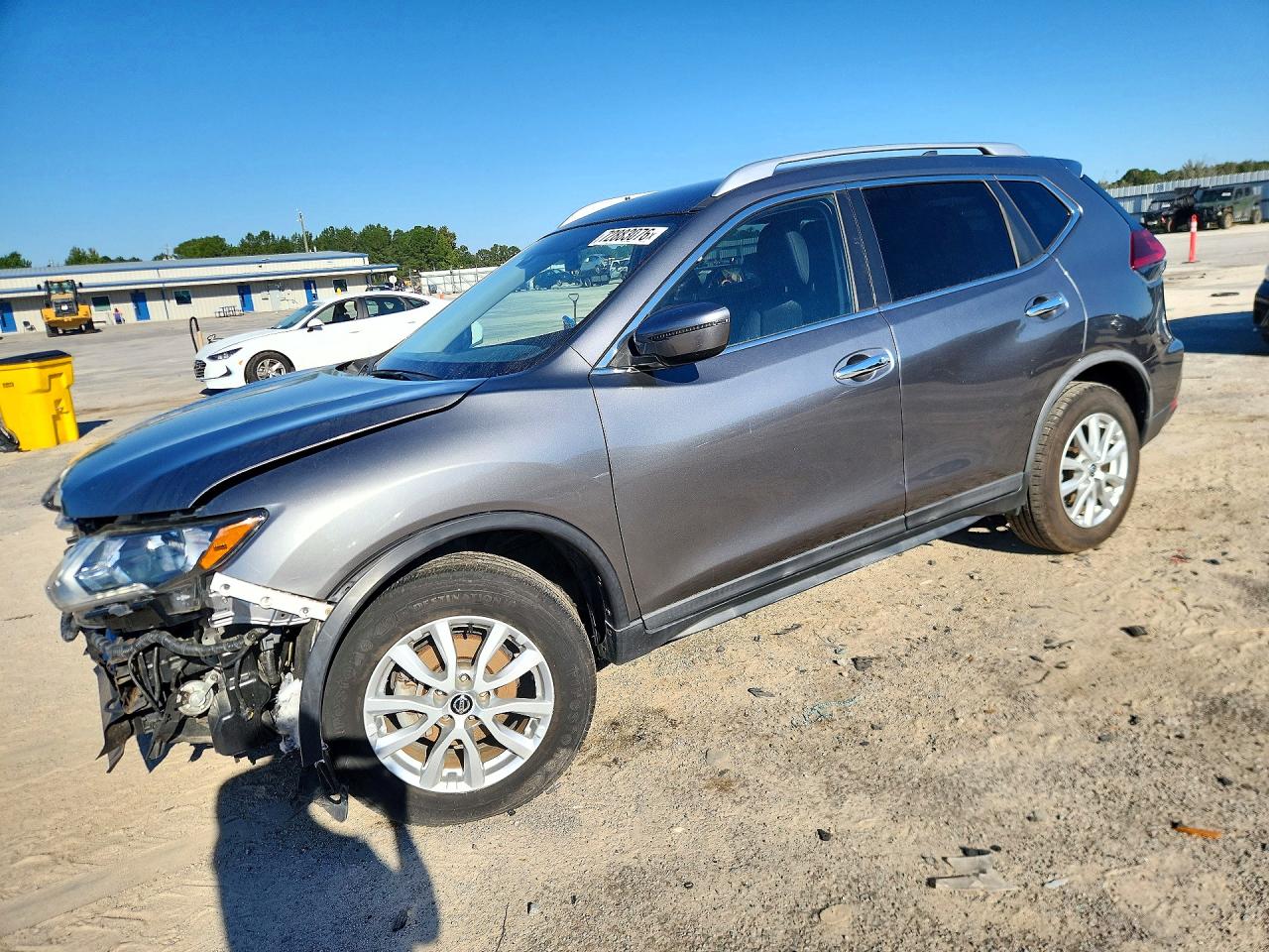 2020 NISSAN ROGUE — Front 3/4
