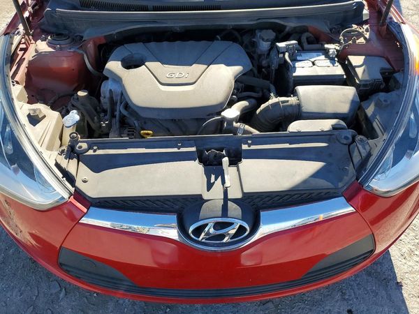 2015 HYUNDAI VELOSTER GLS(Middle)