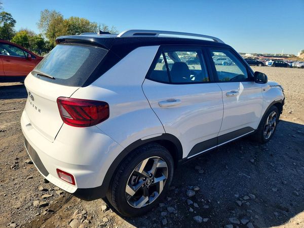 2024 HYUNDAI VENUE SEL / Limited — PSRA