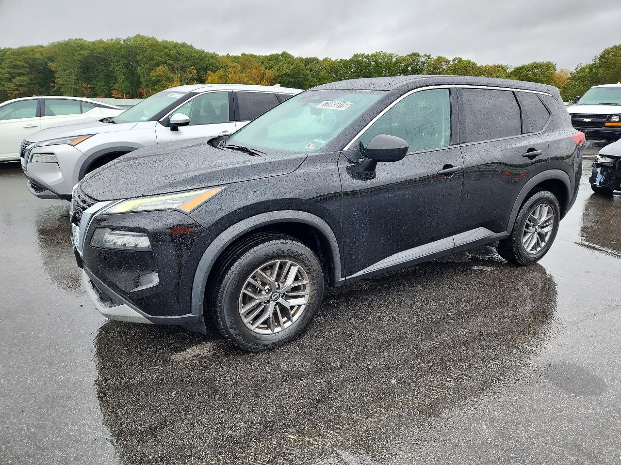 2023 NISSAN ROGUE S — Front 3/4
