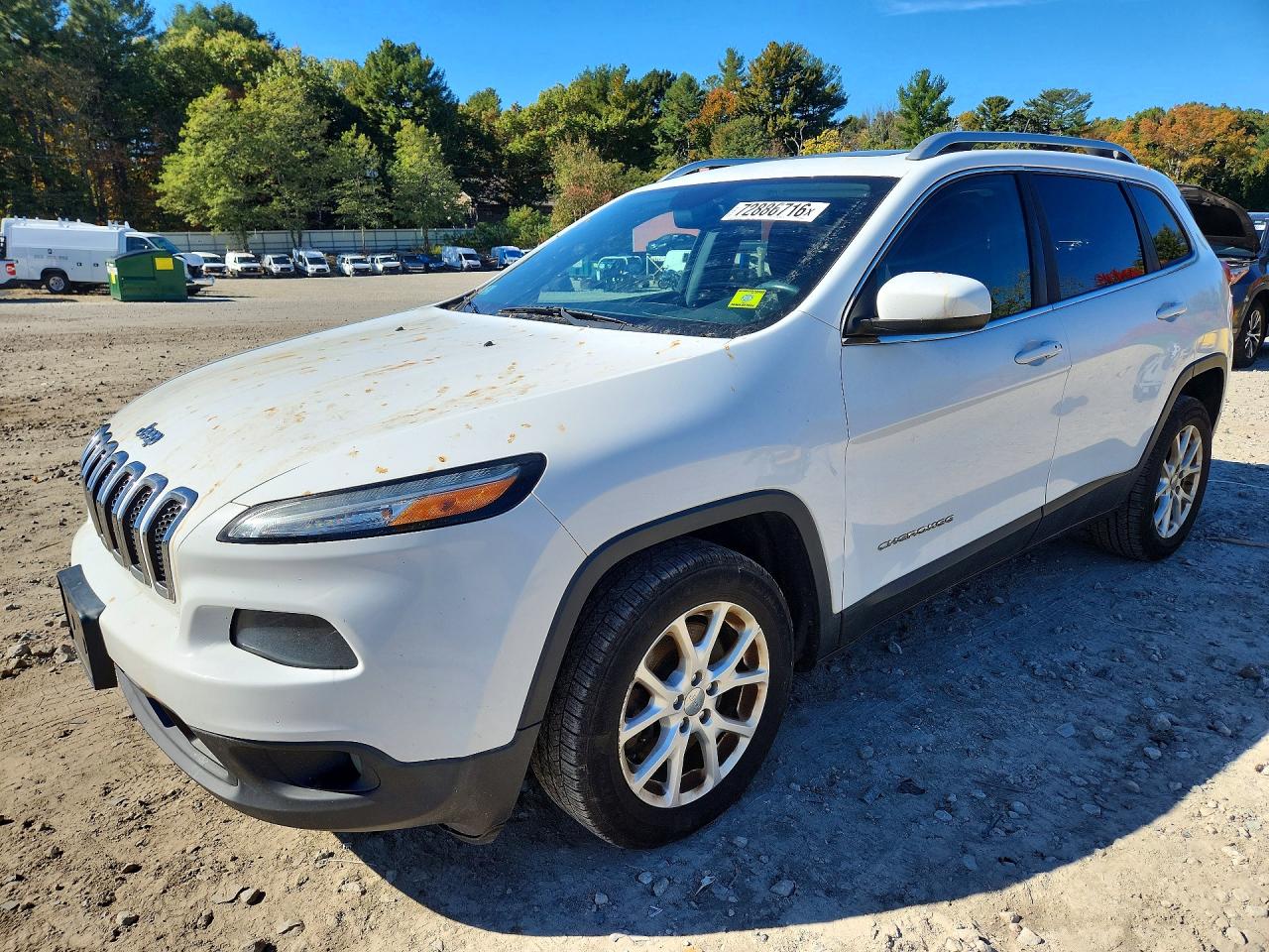 2014 JEEP CHEROKEE Latitude — Front 3/4