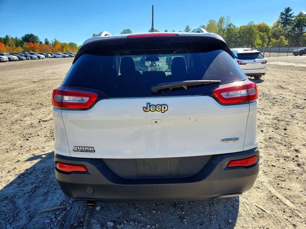 2014 JEEP CHEROKEE Latitude — DIRR