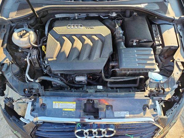 2017 AUDI A3 Premium — Engine bay