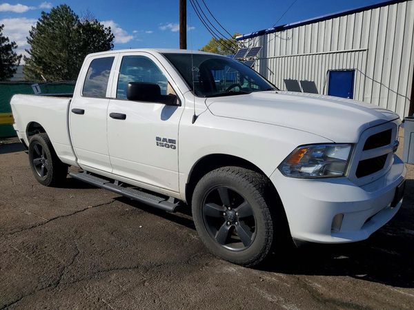 2016 RAM 1500 ST — Passenger 3/4