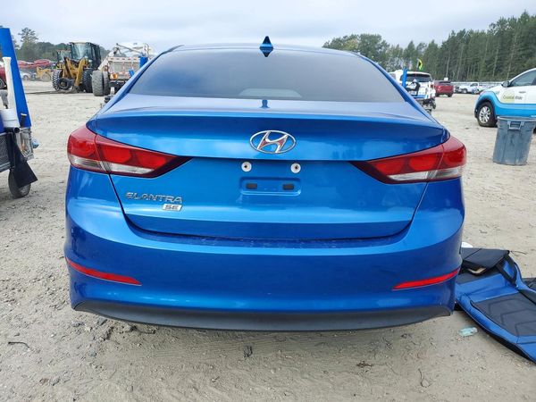 2017 HYUNDAI ELANTRA SE Base — DIRR