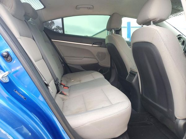 2017 HYUNDAI ELANTRA SE Base — PSRS