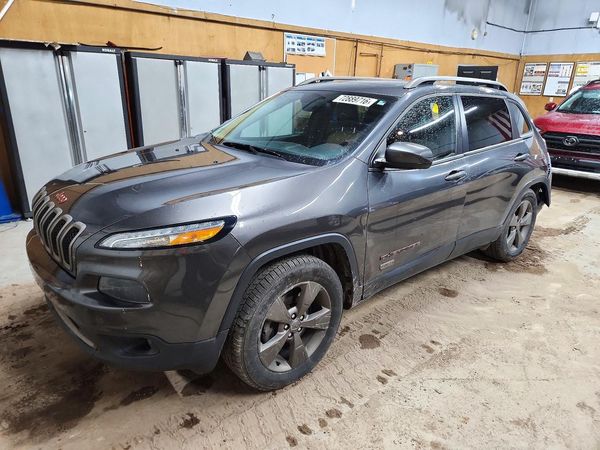 2017 JEEP CHEROKEE — Front 3/4