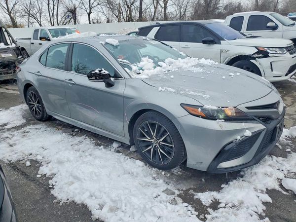 2022 TOYOTA CAMRY