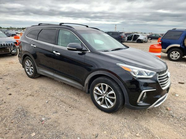 2017 HYUNDAI SANTA FE GLS — Passenger 3/4