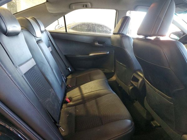 2014 TOYOTA CAMRY