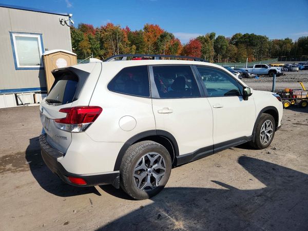 2022 SUBARU FORESTER Premium — PSRA
