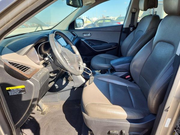 2017 HYUNDAI SANTA FE — DENT