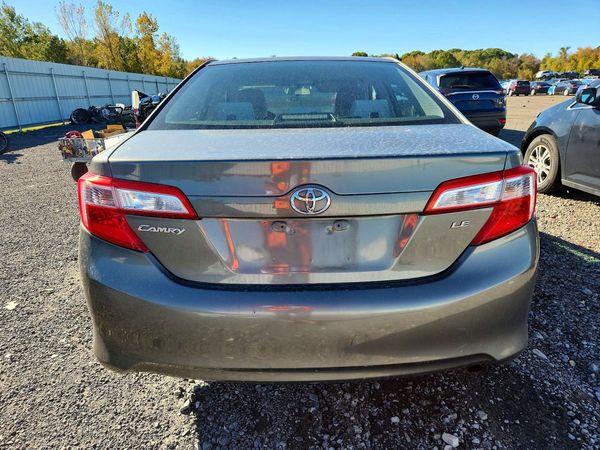 2013 TOYOTA CAMRY — DIRR