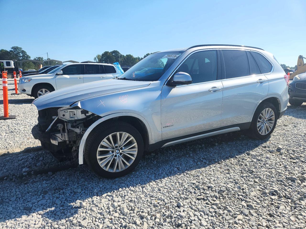 2016 BMW X5 xDrive35i — Front 3/4