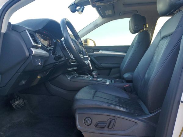 2018 AUDI Q5 quattro Premium Plus — DENT