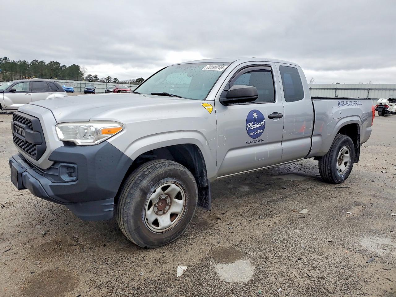 2017 TOYOTA TACOMA