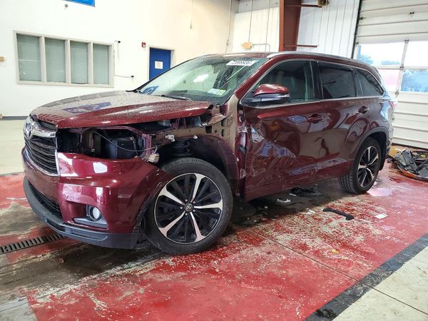 2016 TOYOTA HIGHLANDER Base/Hybrid — Front 3/4
