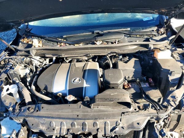 2022 LEXUS RX 350 Premium — Engine bay