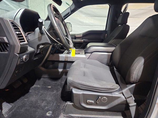 2017 FORD F150 SuperCrew — DENT