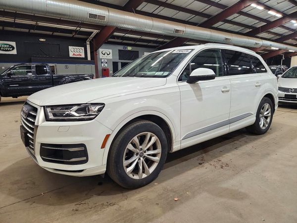 2018 AUDI Q7 quattro Premium Plus — Front 3/4
