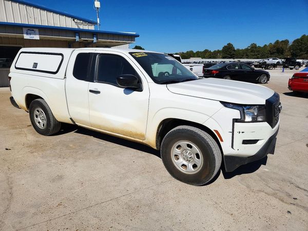 2024 NISSAN FRONTIER — Passenger 3/4