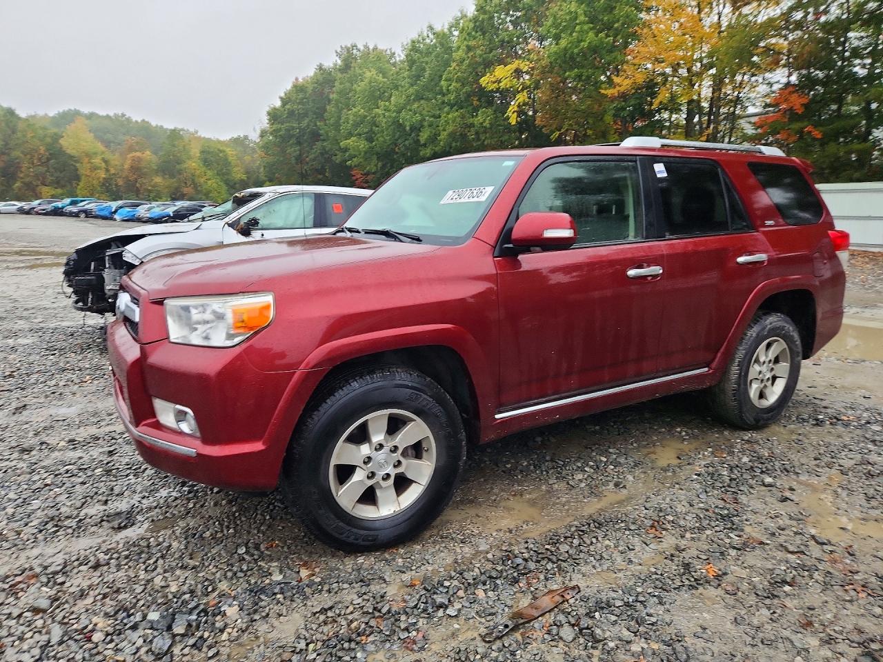 2012 TOYOTA 4RUNNER — Front 3/4