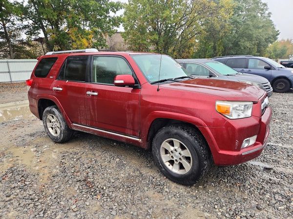 2012 TOYOTA 4RUNNER — Passenger 3/4