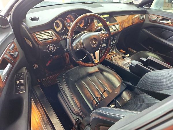 2012 MERCEDES-BENZ CLS-CLASS CLS550 — CKPT