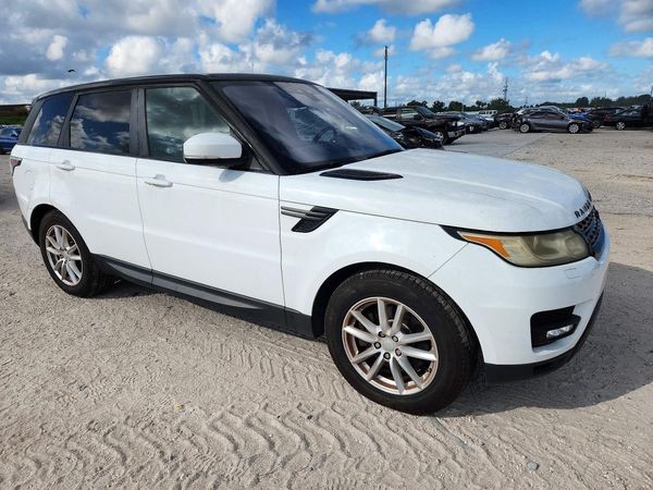 2017 LAND ROVER RANGE ROVER SPORT SE — Passenger 3/4