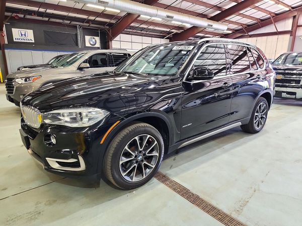 2018 BMW X5 xDrive35i — Front 3/4