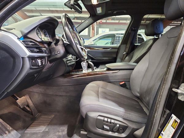 2018 BMW X5 xDrive35i — DENT