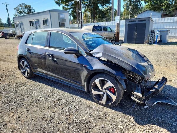 2020 VOLKSWAGEN GTI S, SE, Autobahn — Passenger 3/4