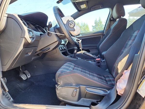 2020 VOLKSWAGEN GTI S, SE, Autobahn — DENT