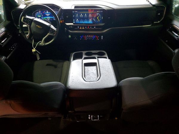 2025 CHEVROLET SILVERADO LT — CKPT
