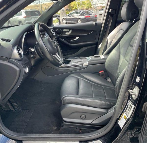 2021 MERCEDES-BENZ GLC GLC300-4M