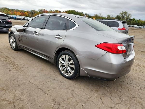 2012 INFINITI M37 — DSRA
