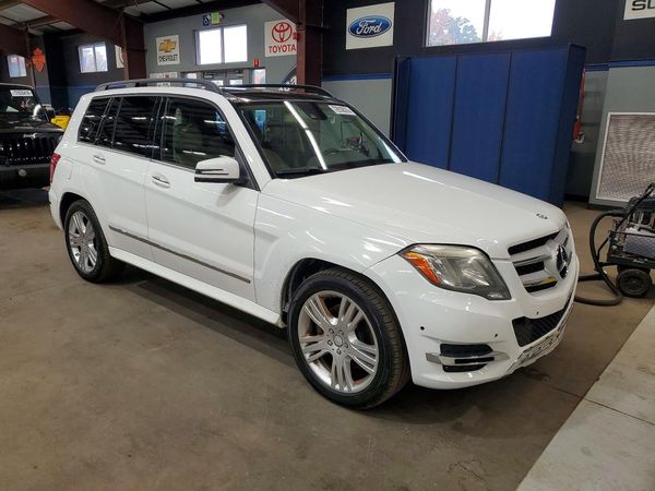 2015 MERCEDES-BENZ GLK GLK250 BLUETEC 4-MATIC — Passenger 3/4