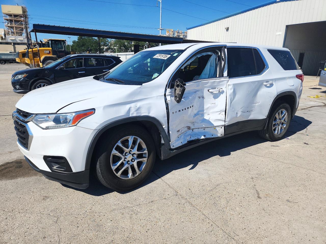 2020 CHEVROLET TRAVERSE LS — Front 3/4