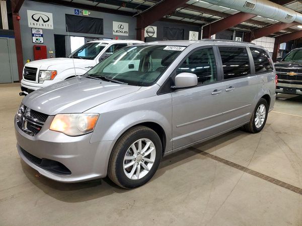 2013 DODGE GRAND CARAVAN SXT — Front 3/4