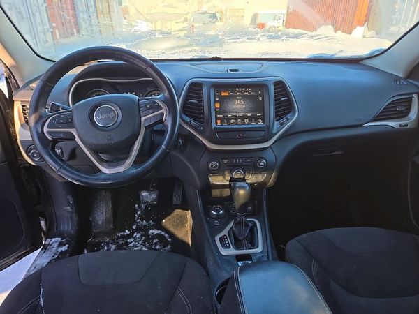 2015 JEEP CHEROKEE LATITUDE 4X4