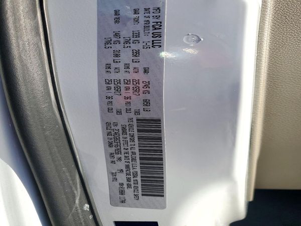 2015 DODGE GRAND CARAVAN SE — VINS