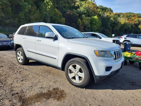 2013 JEEP CHEROKEE Laredo — Passenger 3/4