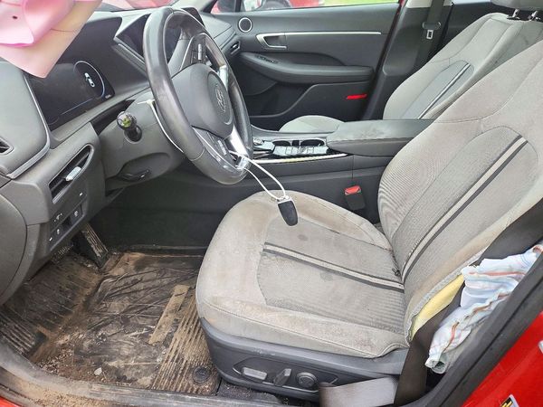 2020 HYUNDAI SONATA — DENT