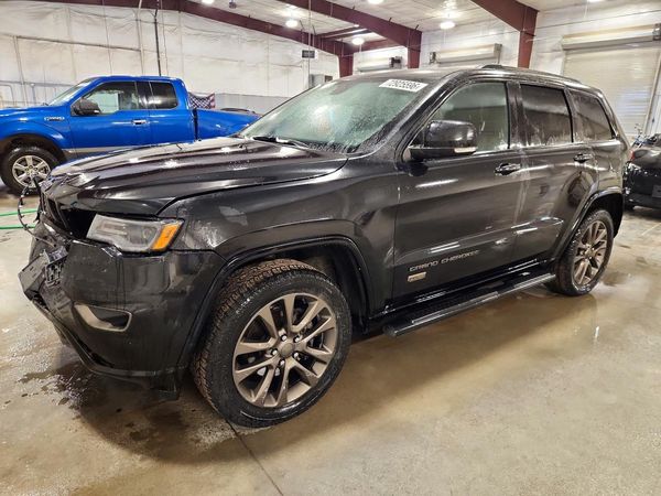 2016 JEEP GRAND CHEROKEE Limited — Front 3/4