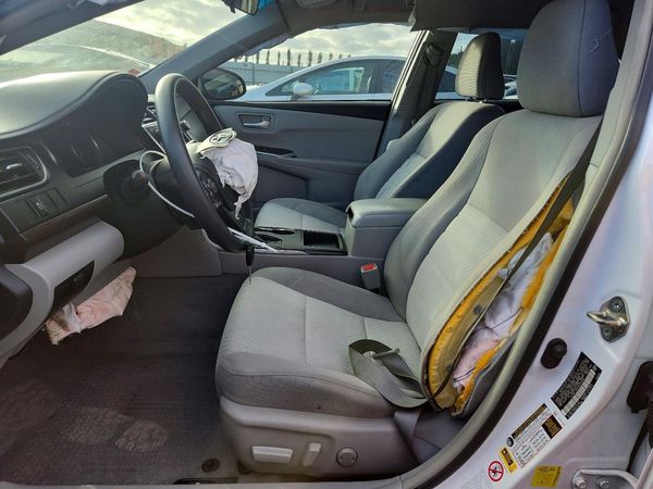 2017 TOYOTA CAMRY LE/SE/XLE/XSE — DENT